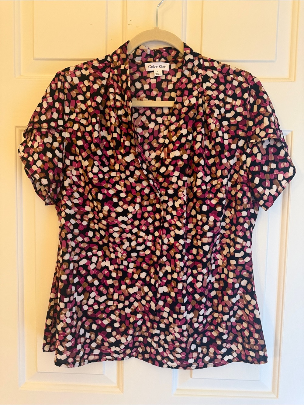 Calvin Klein Black Short-Sleeve Blouse with Pink and Cream Spot Pattern